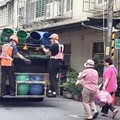 兼顧環保與弱勢關懷 新北發放專用垃圾袋費用補助