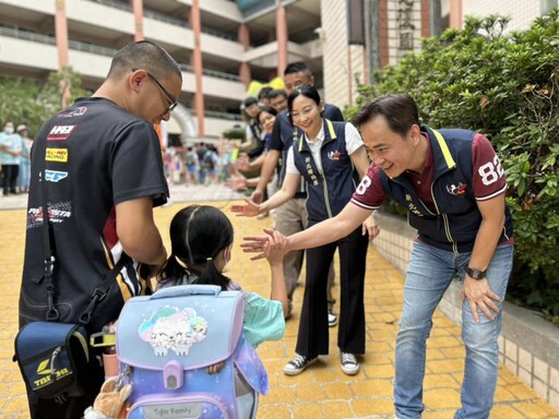 全面啟動護童勤務 守護校園交通安全