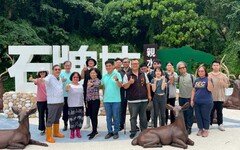 大葉大學善盡社會責任 攜手石牌社區移除外來種大花曼陀羅