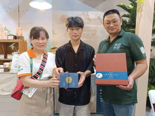 新北天然茶莊開發包種茶鳳梨酥 跨海飄香日本百貨上市