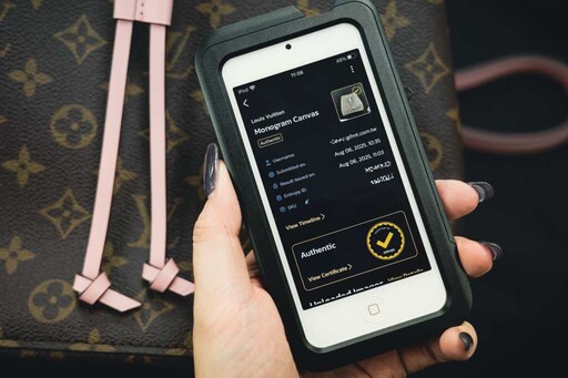精品檢驗再升級！momo導入國際AI鑑定Entrupy 以最高標準堅守真品保障