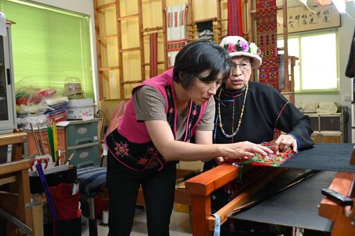 卑南族孫菊花獲登錄傳統工藝「人間國寶」殊榮