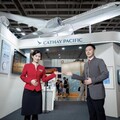 國泰航空巨型A350飛機模型亮相 ITF旅展 全球航點8折起