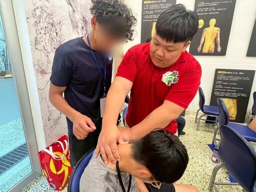 中市勞工局帶青年實境探索職場 發現未來新方向