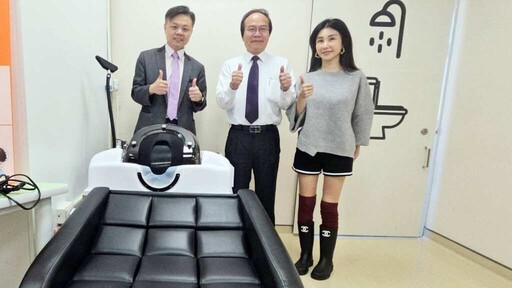 影／AI洗頭機捐贈北斗長照機構 科技照護為長者帶來尊嚴體驗