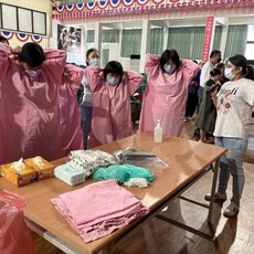 中彰榮家辦理「隔離衣穿卸教育訓練」 提升防疫技能