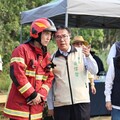 黃偉哲視察烏樹林風災廢棄物暫置區火警