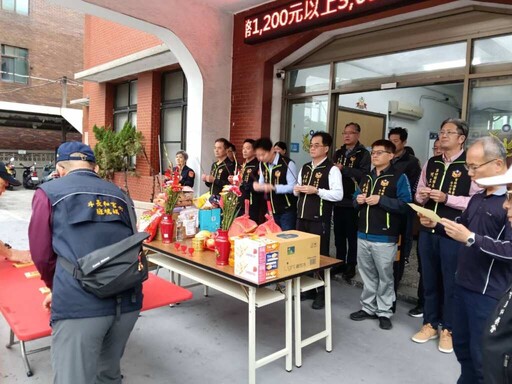 百年斑鳩媽祖鑾駕首停斗六分局 香火直抵警界最前線 警民合祈境安心安