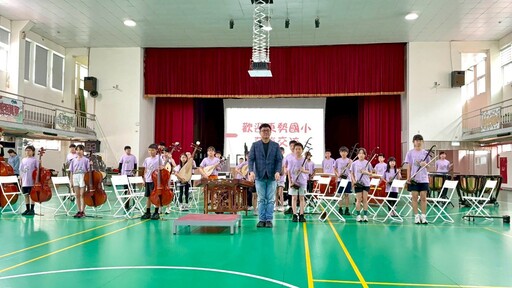 中市客委會跨海推廣客家文化音樂 台中東勢國小師生前進金門以國樂會友