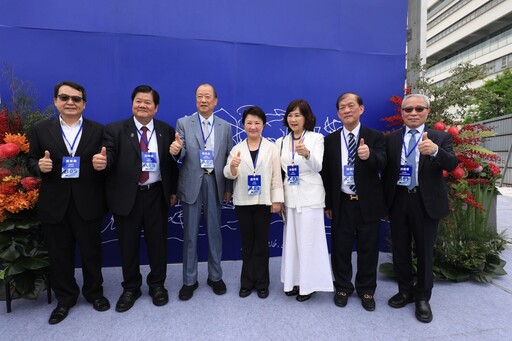 普立茲克建築教父Frank Gehry設計「中醫大美術館」動土 盧市長：世界級大師建築匯聚台中！