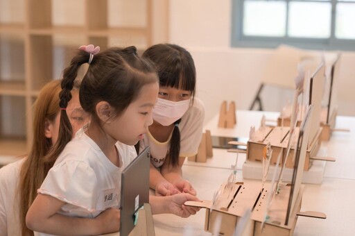 嘉義市啟動PHAH影視計畫 學童逐格動畫工作坊展現創作能量