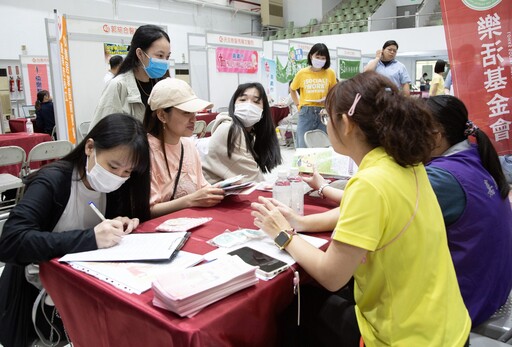 嘉藥「家叼底嘉」就博會熱鬧登場 攜百家企業助畢業生就業