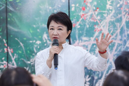 大里高中「多元學習資源中心」揭牌啟用 盧市長感謝社會共力:打造多元學習新典範