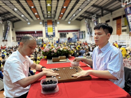 桃園市圍棋錦標賽在大成國中盛大舉行 視障棋士對弈展現無限可能