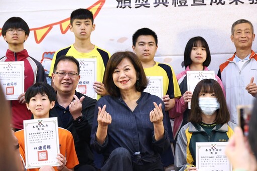扎根技職教育 基市府表揚技藝競賽優秀學子