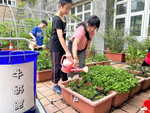 北市推「生生喝鮮奶」政策 學童持證即可兌換鮮奶促健康