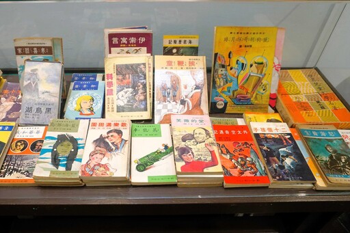 童書迷必看!《跳進小時候》特展開跑 60年經典一次看