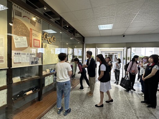 與花蓮高分檢合辦檔案聯展 中市地稅局邀民見證檔藏稅史