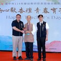 歡慶教師節！ 中市教育局辦優良教育人員表揚大會 鄭副市長：感謝師長為教育無私奉獻