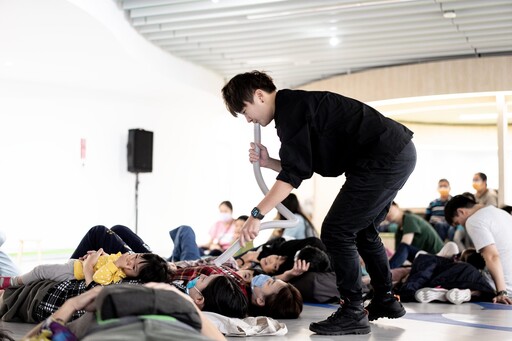 中市屯藝駐館團隊年度壓軸演出 「不二擊聲音製造所」 邀親子用耳朵發現世界