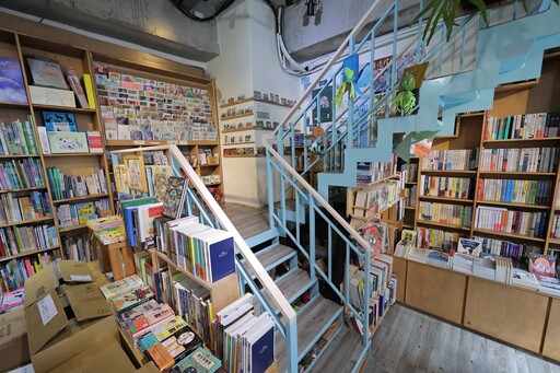 基隆「書洞市集」登場 謝國樑肯定見書店深耕文化