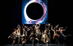 雲門舞集國際巡演大獲好評 睽違五年《毛月亮》重返歌劇院