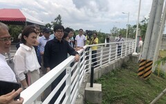 陳其邁市長率領團隊視察美濃區三洽水滯洪池防汛整備