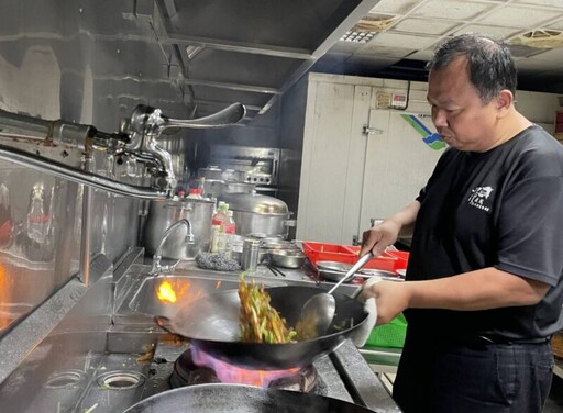 客家小炒全國爭霸賽 桃園亨味食堂榮獲總冠軍