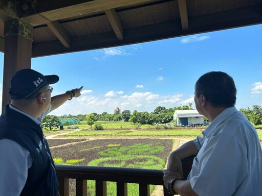 陳冠義會勘「溪海花卉農遊趣-秋季展區」 主題為田園派對彩稻慶豐收