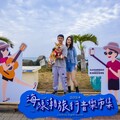 高市府海線潮旅行市集 萬人湧入體驗海濱音樂市集