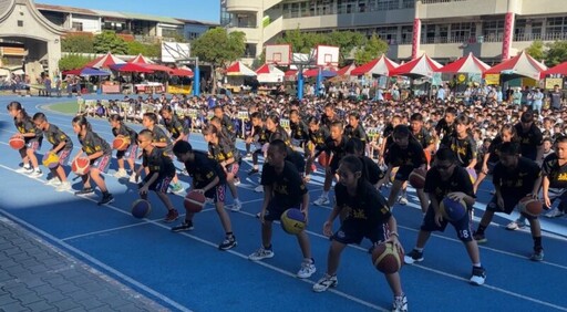 塗城國小105週年校慶暨環保園遊會 推動幸福綠生活