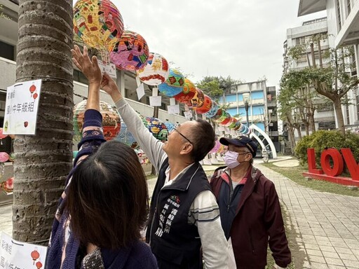 霧峰區祥蛇獻瑞造型燈籠競賽作品展繽紛登場 張慶庸區長邀您來走春賞燈