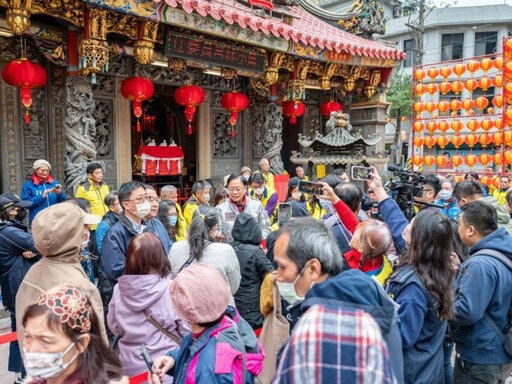 初九天公生 張善政前往玉元宮及三元宮參香祈福願桃園昌隆發展