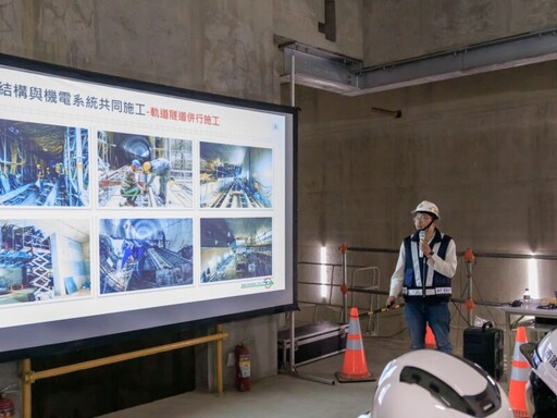 捷運綠線隧道工作超前 張善政視察地下隧道及聯絡通道