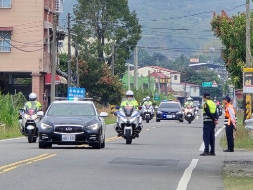 國際自由車環台賽抵高雄 高市警循序式管制減少民眾等候時