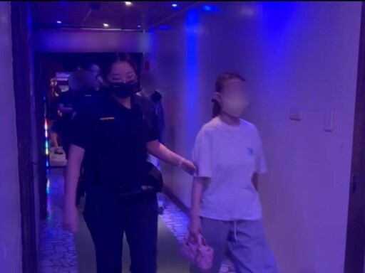 新興區知名大樓SPA館淪色情場所 高雄警蒐證ㄧ舉逮3男6女送辦