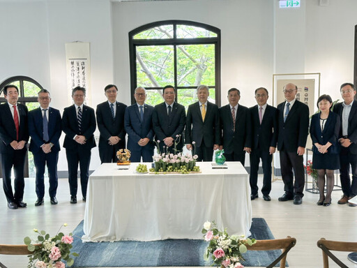 港務公司攜手鴻明船舶簽署高雄港70號碼頭20年長約 展現長期深耕決心