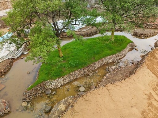 張善政視察草嶺溪水環境營造工程 打造大龍門廊帶重要景點