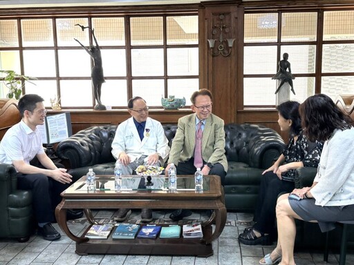 整形皮膚強強聯手 曹賜斌、蘇雍順醫師簽署醫療合作促進資源整合