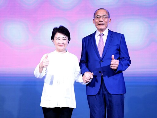 台中市生命線協會表揚服務滿50年資深志工暨50週年慶