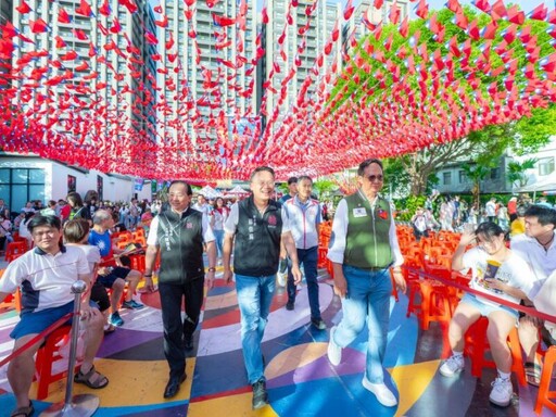 忠貞新村雙十嘉年華–向英雄致敬 台灣最經典異域文化在龍岡