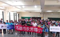 高雄市運發局推學生50元看球方案 台鋼天鷹「校園出任務」宣傳