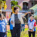 許淑華縣長視察鹿谷國中 核定950萬改善運動環境