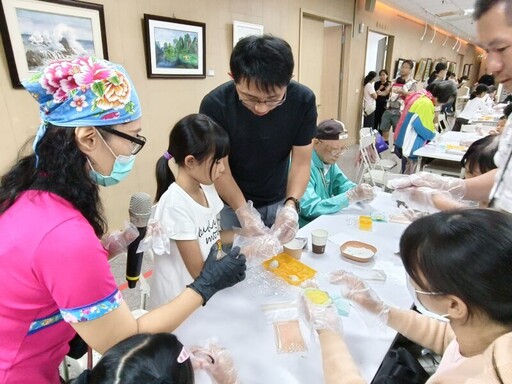 高市客委會辦客語深根成果展 300組家庭體驗「語言即生活」