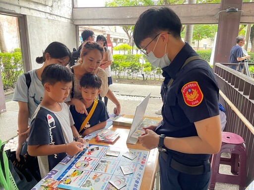 不是Cosplay！ 警潛進動漫博覽會籲防假檢警詐騙