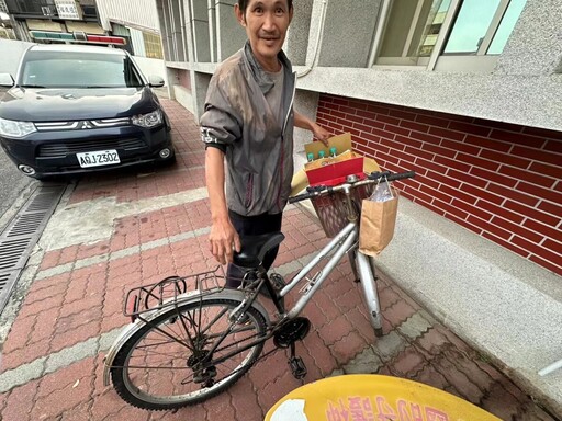 街友躲寒流縮陸橋下久未進食 水上警送暖