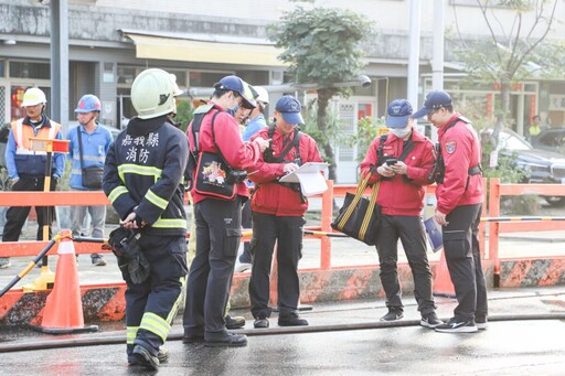 縣治特區瓦斯管線火警消防局迅速撲滅