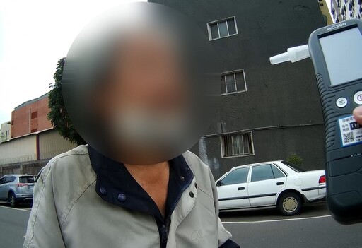 酒後騎單車搬物理公式辯解 警說安全才是唯一真理