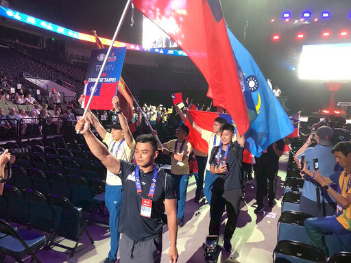 世界警消運動會美國盛大開幕 臺灣警消Team Taiwan高舉國旗帥氣進場