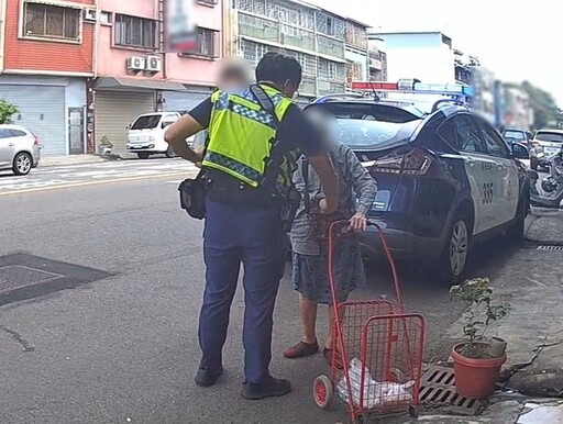 想回咫尺住家卻卡關 警民伸援助9旬嬤解鎖難關